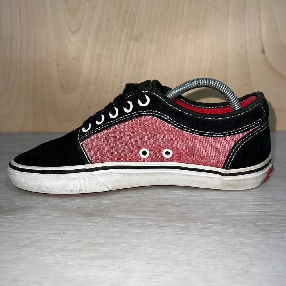 Van Era Authentic Black Suede/Red VN-OJLJ61Z Women's 7‎